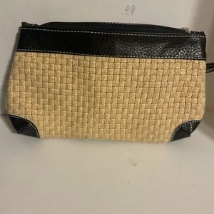 MAXX NY RAFFIA - Wristlet With Leather Trim